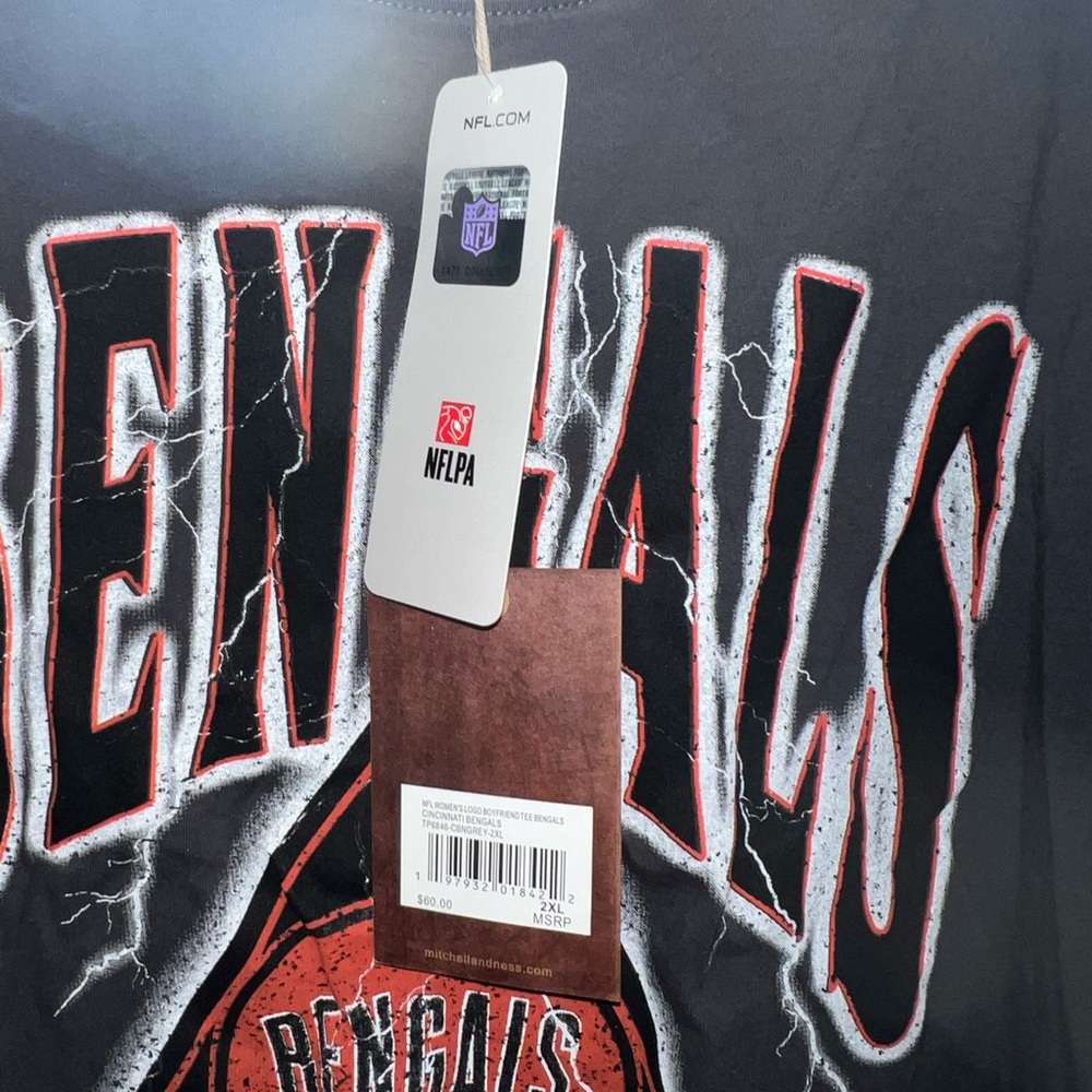 Mitchell & Ness Women’s Cincinnati Bengals Boyfriend T-Shirt - 2XL - NWT - Picture 3 of 7